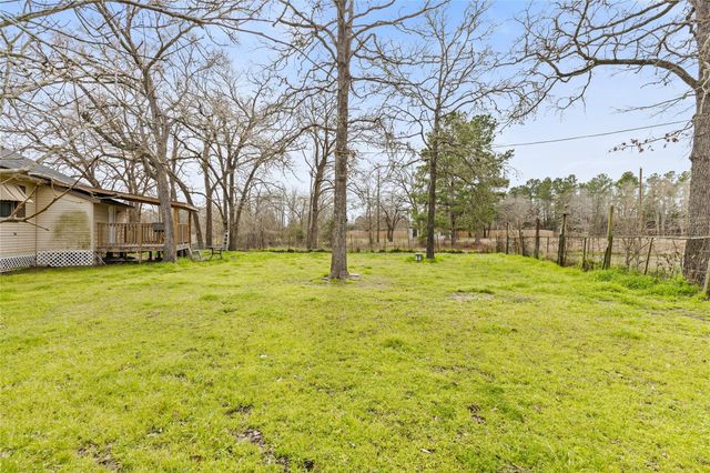 6 Jenkins Spur, Huntsville, TX 77320