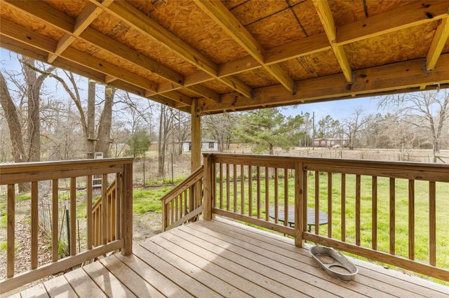 6 Jenkins Spur, Huntsville, TX 77320