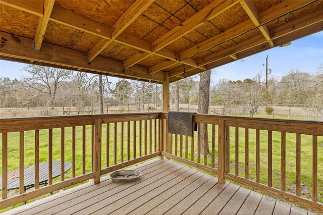 6 Jenkins Spur, Huntsville, TX 77320