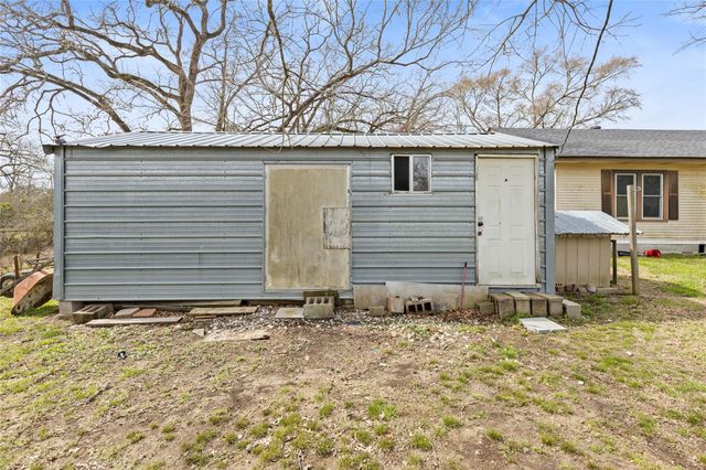 6 Jenkins Spur, Huntsville, TX 77320