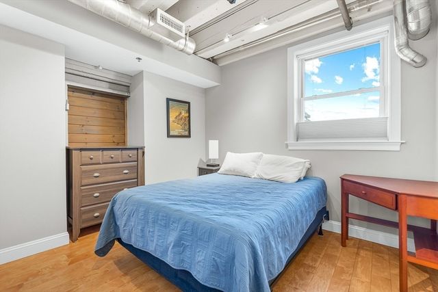 56 Commercial Wharf 56, Boston, MA 02110