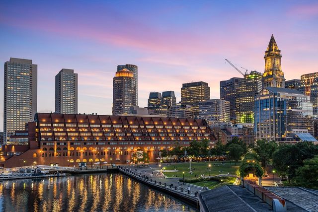 56 Commercial Wharf 56, Boston, MA 02110