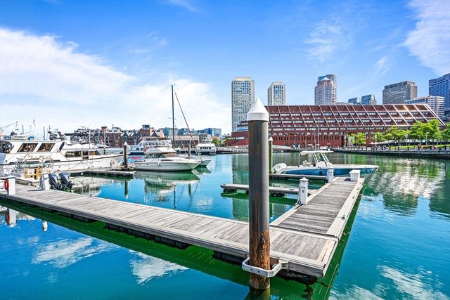 56 Commercial Wharf 56, Boston, MA 02110