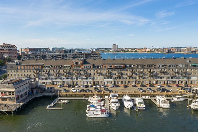56 Commercial Wharf 56, Boston, MA 02110