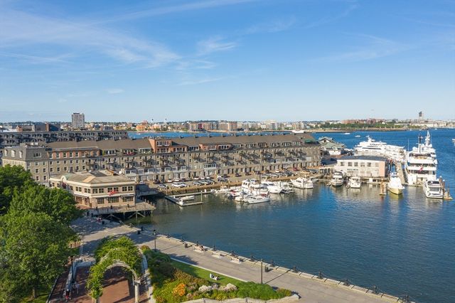 56 Commercial Wharf 56, Boston, MA 02110