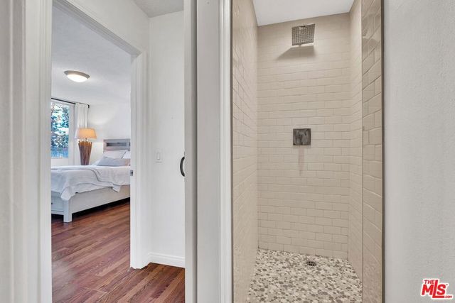 100 S Doheny Drive 209, Los Angeles, CA 90048