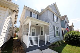 908 Phoenix Avenue, Chester, WV 26034