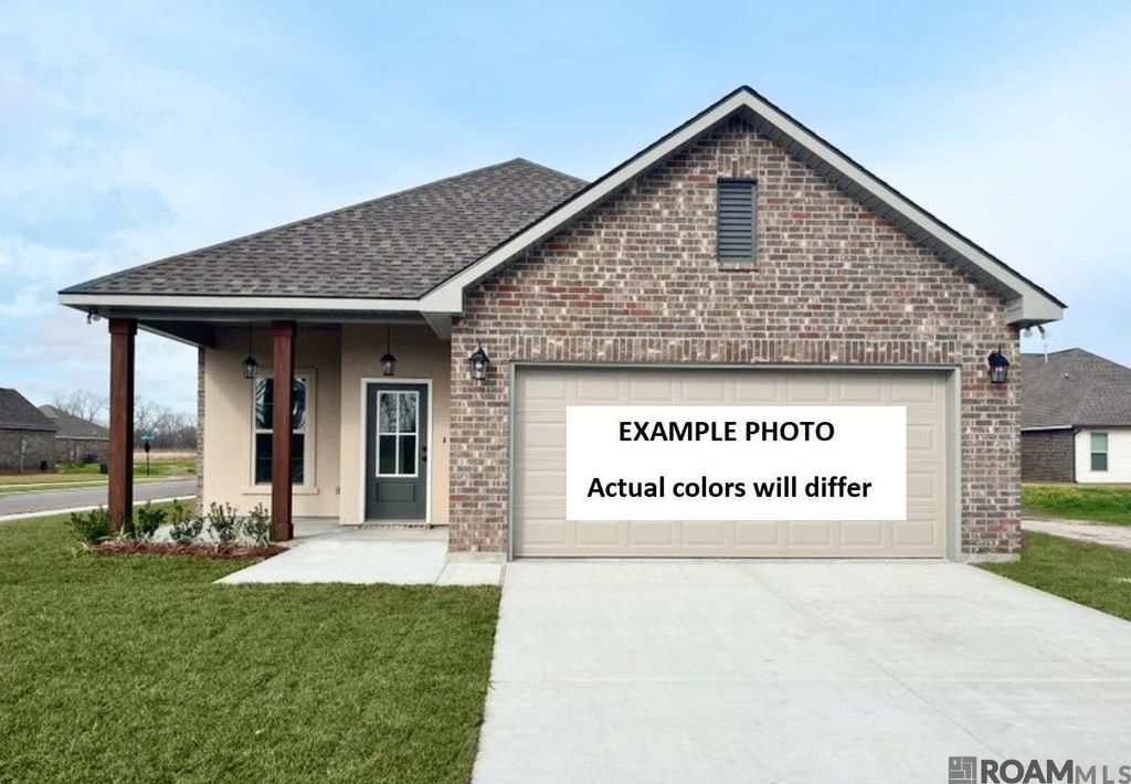 25704 Tarver Dr, Denham Springs, LA 70726