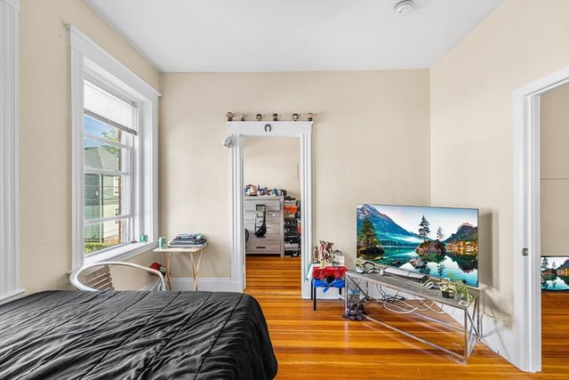 16 Leavitt St 2, Salem, MA 01970