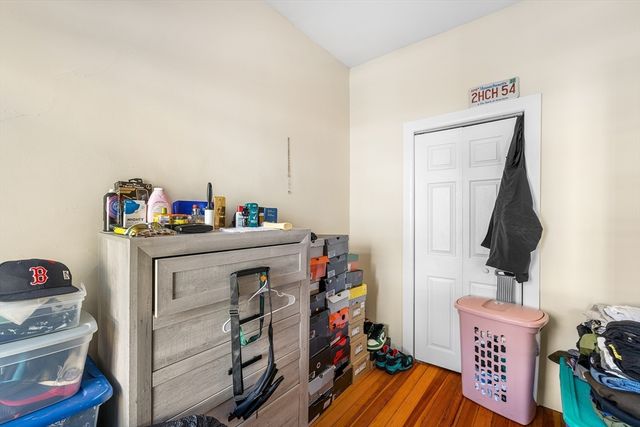 16 Leavitt St 2, Salem, MA 01970