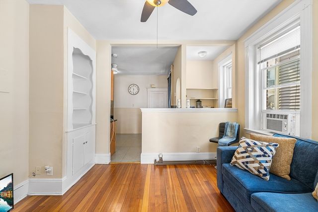 16 Leavitt St 2, Salem, MA 01970