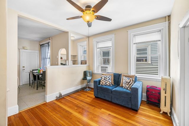 16 Leavitt St 2, Salem, MA 01970