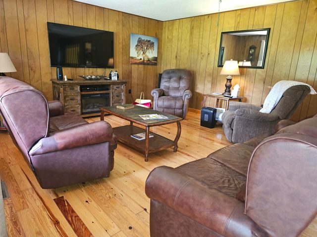 290 Ketchersid Lane, Whitwell, TN 37397