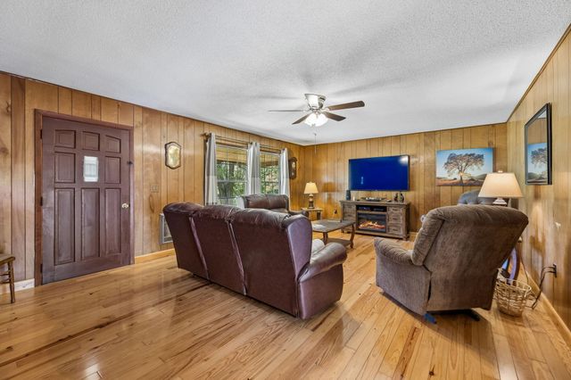290 Ketchersid Lane, Whitwell, TN 37397