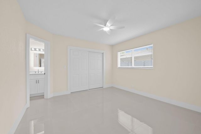 832 NE 12th Avenue, Pompano Beach, FL 33060