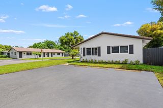 832 NE 12th Avenue, Pompano Beach, FL 33060