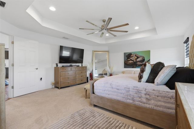 9410 LISBON STREET, Seffner, FL 33584