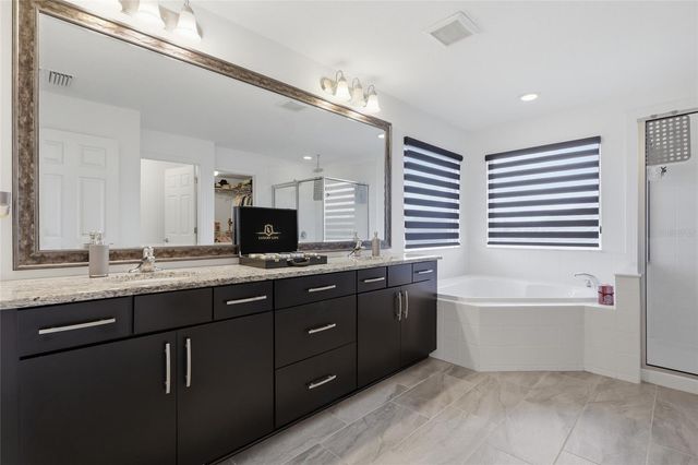 9410 LISBON STREET, Seffner, FL 33584