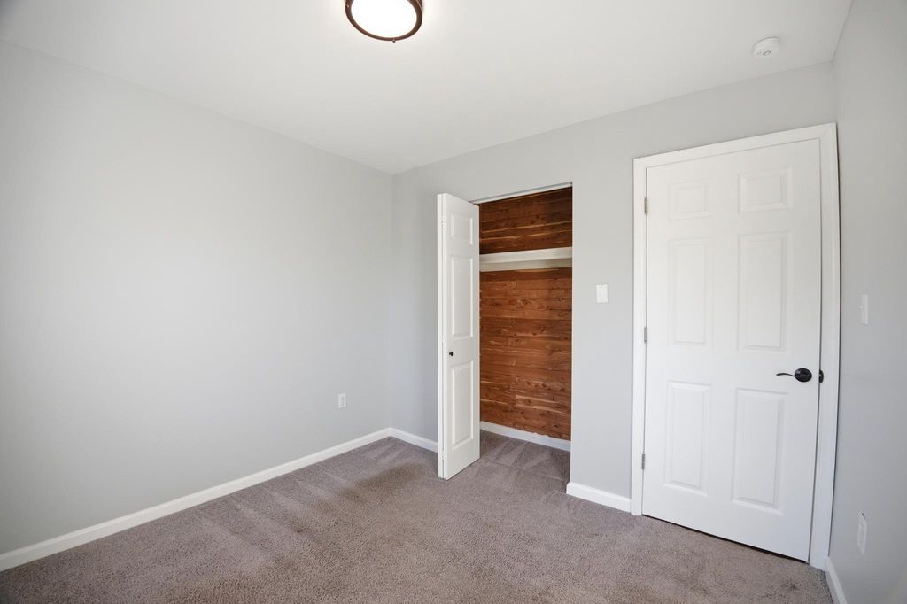 Image 28 of property listing at 2296 FOUR SEASONS DR, Gambrills, MD 21054