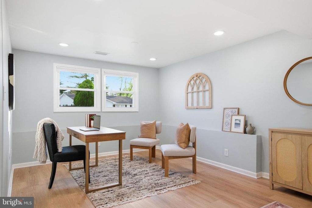 Image 31 of property listing at 2296 FOUR SEASONS DR, Gambrills, MD 21054