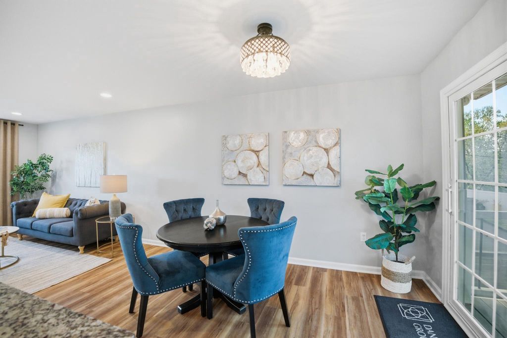 Image 8 of property listing at 2296 FOUR SEASONS DR, Gambrills, MD 21054