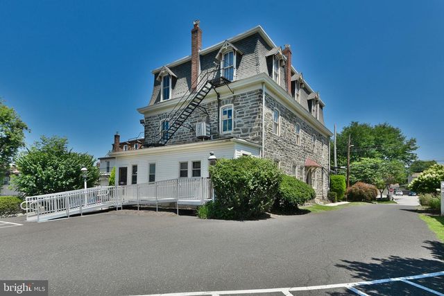 1407 BETHLEHEM PIKE, Flourtown, PA 19031