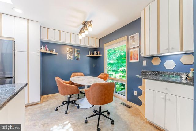 4221 ELIZABETH LN, Annandale, VA 22003