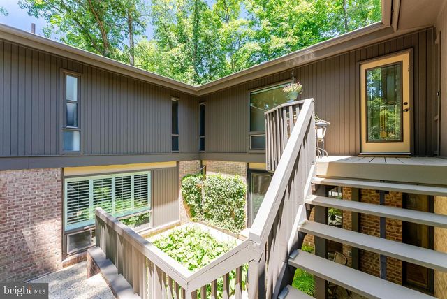 4221 ELIZABETH LN, Annandale, VA 22003