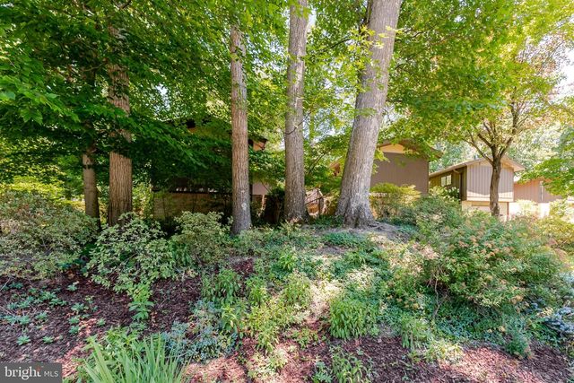 4221 ELIZABETH LN, Annandale, VA 22003