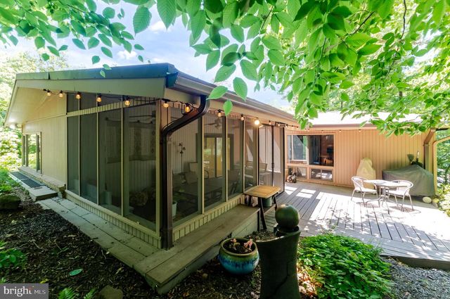 4221 ELIZABETH LN, Annandale, VA 22003