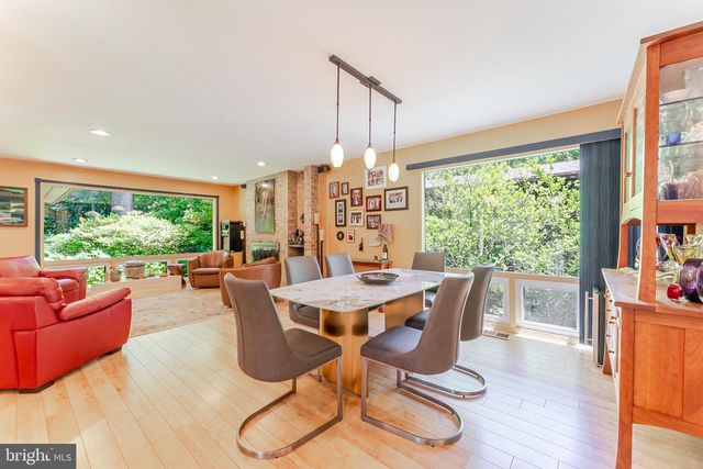 4221 ELIZABETH LN, Annandale, VA 22003