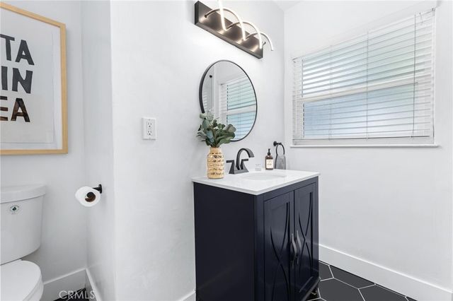 2635 Gondar Avenue, Long Beach, CA 90815