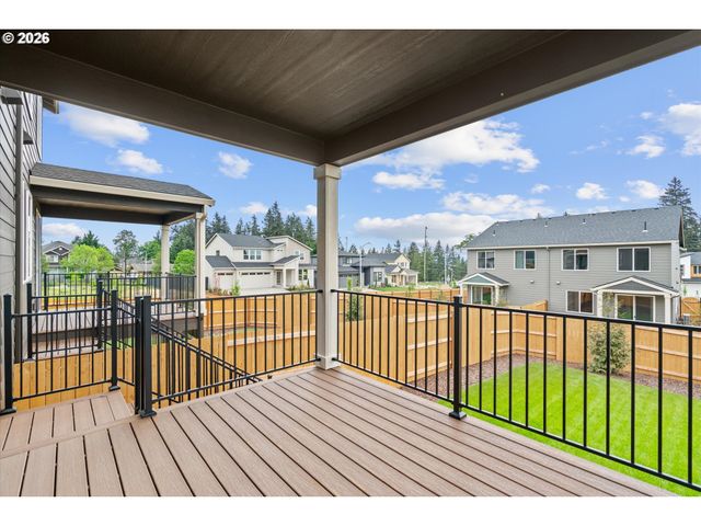 16151 SERRES FARMS Way, Oregon City, OR 97045