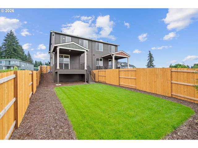 16151 SERRES FARMS Way, Oregon City, OR 97045