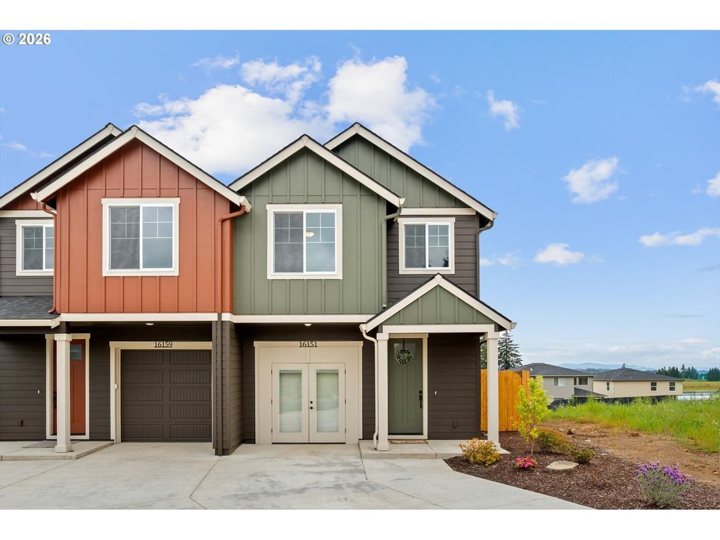 16151 SERRES FARMS Way, Oregon City, OR 97045