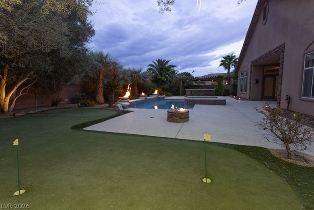 6012 Chessington Avenue, Las Vegas, NV 89131