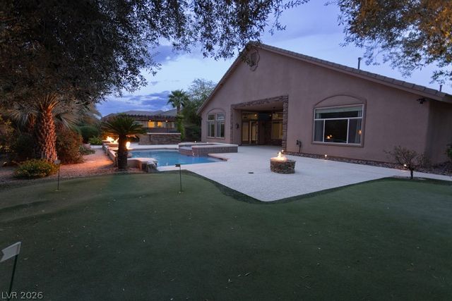 6012 Chessington Avenue, Las Vegas, NV 89131