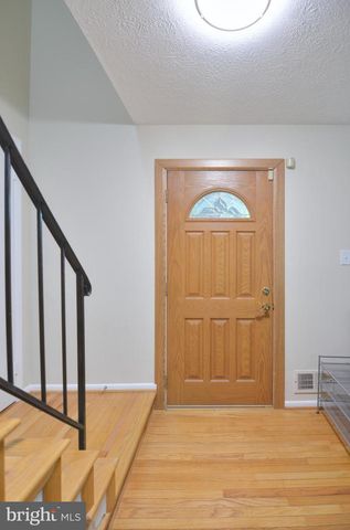 16408 APACHE LN, Gaithersburg, MD 20878