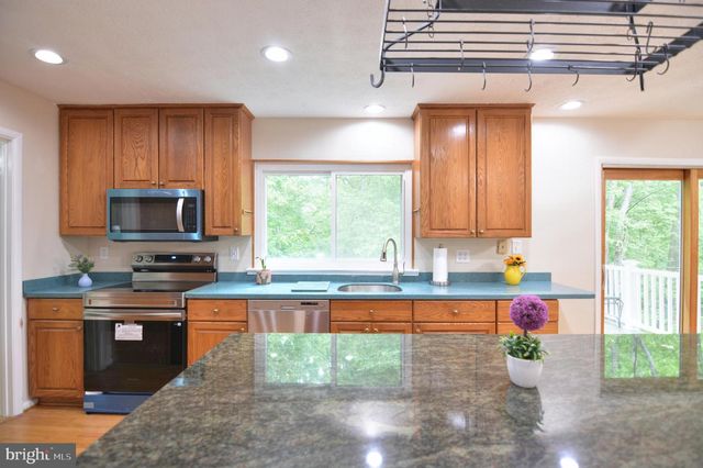 16408 APACHE LN, Gaithersburg, MD 20878