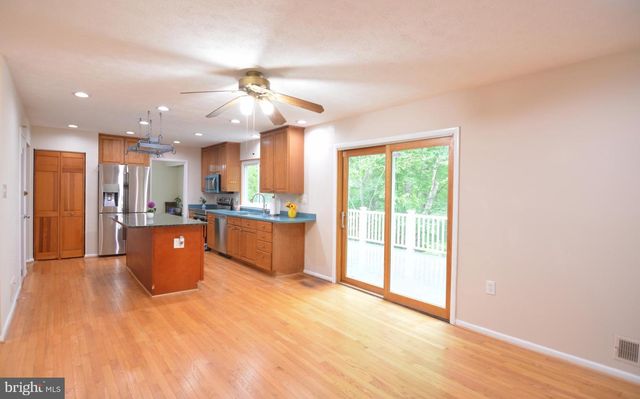 16408 APACHE LN, Gaithersburg, MD 20878