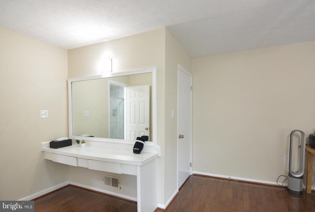 16408 APACHE LN, Gaithersburg, MD 20878