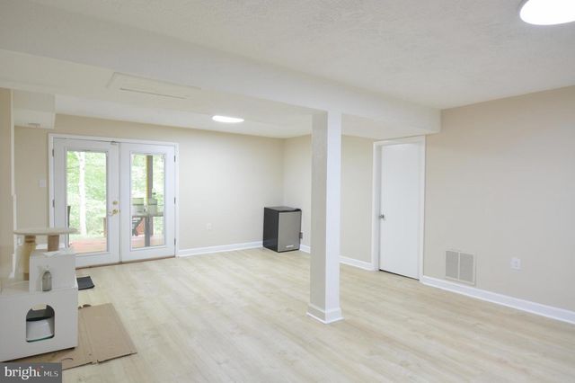 16408 APACHE LN, Gaithersburg, MD 20878