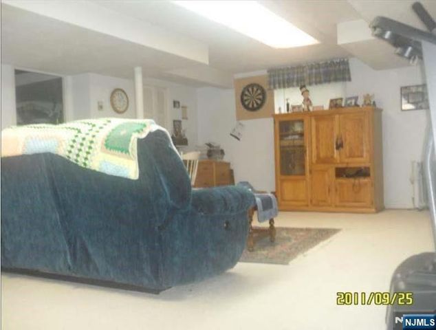 294 Buttonwood Drive, Paramus, NJ 07652