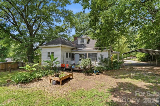 1815 Hemlock Avenue, Gastonia, NC 28054