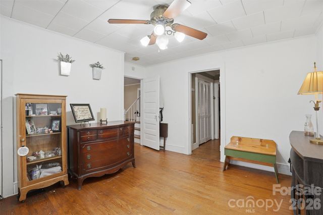 1815 Hemlock Avenue, Gastonia, NC 28054