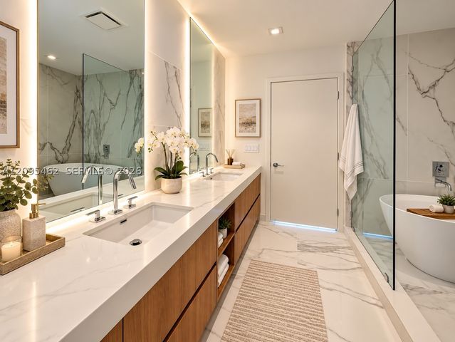 1400 Biscayne 4703, Miami, FL 33132
