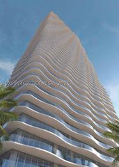 1400 Biscayne 4703, Miami, FL 33132