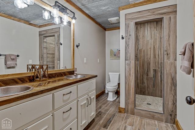 1323 CR 304, Jonesboro, AR 72401