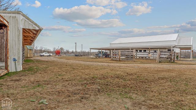 1323 CR 304, Jonesboro, AR 72401