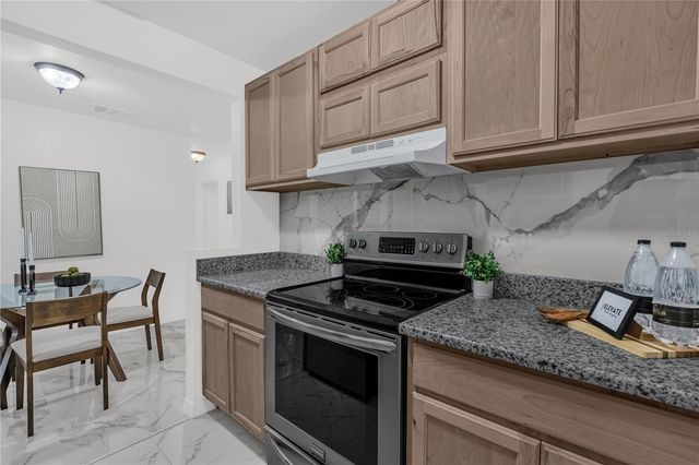 107 FORD AVENUE, Altamonte Springs, FL 32701